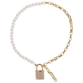 Elegant Pearl Day Collar - A Touch of Luxury in Everyday Wear Collars and Leads